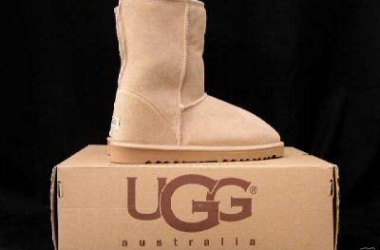Як відрізнити справжні UGG від підроблених?