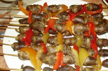 Шашлик із курячих сердець
