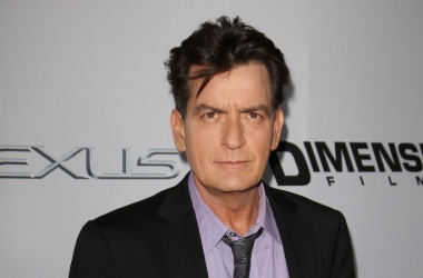 Чарли Шин признался, что болен ВИЧ