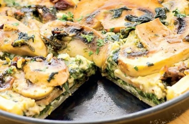 Киш с грибами и шпинатом: рецепт вкусного ужина