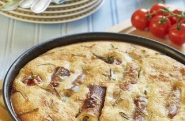 Быстрый мясной пирог: рецепт для осеннего ужина