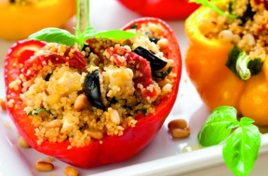 Перець фарширований: рецепт із кускусом та овочами