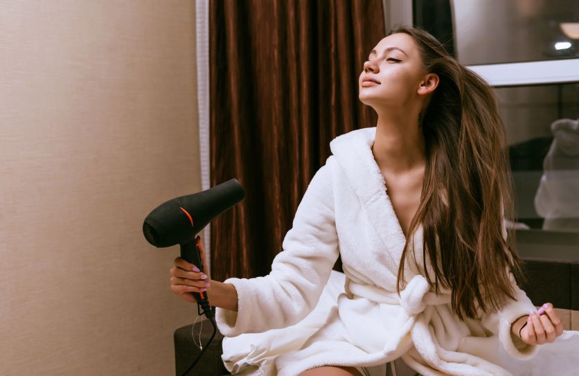 Як правильно сушити волосся