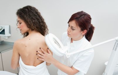 червоні крапки