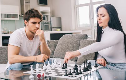 мужчина не любит