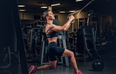 вправи біля стіни