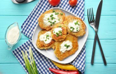 Деруни зі сметаною