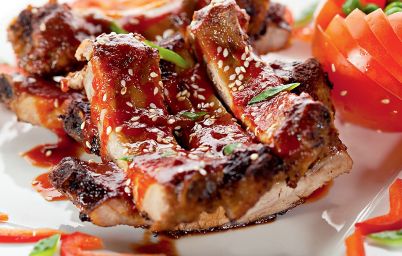 Свиные ребрышки в медовом соусе