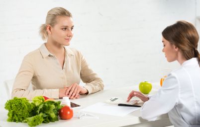 девушка на приеме у врача