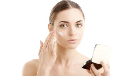 Базовая косметичка на лето