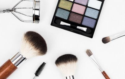 Как посещать салоны красоты во время пандемии коронавируса