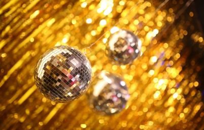 Танці з зірками