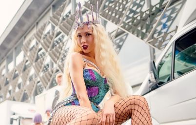 Оля Полякова