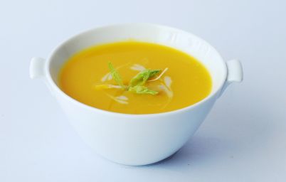 Сырный крем-суп: рецепт, который подойдет вегетарианцам и не только