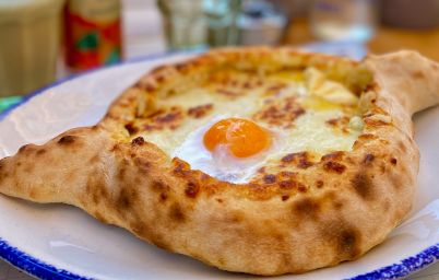 Хачапури по-аджарски