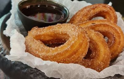 Испанские чуррос от Эктора Хименес-Браво