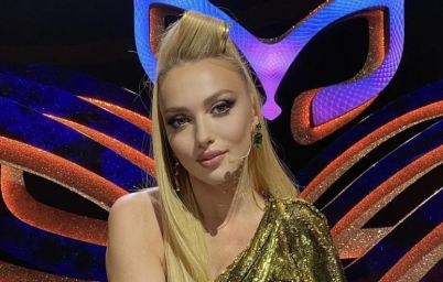 Оля Полякова