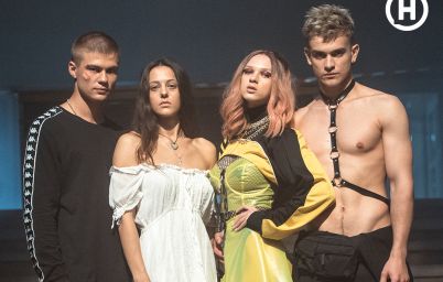 Перші ластівки. Zалежні