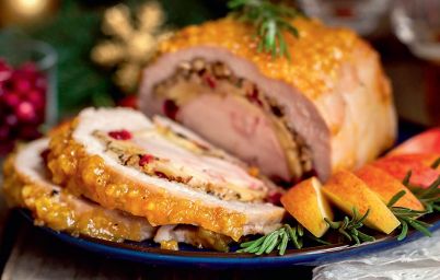 Пряная свинина с фруктами