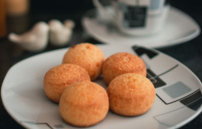 Боливийские сырные булочки