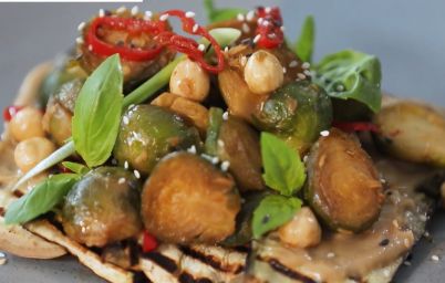 Брюссельская капуста с тахиной