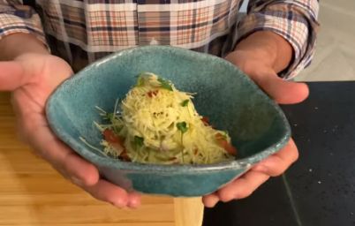 Паста карбонара с авокадо