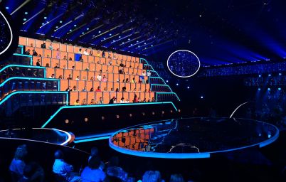 «Співають всі»