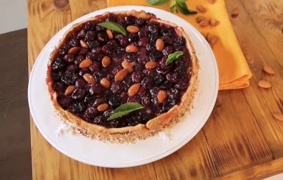 Киш с черешней