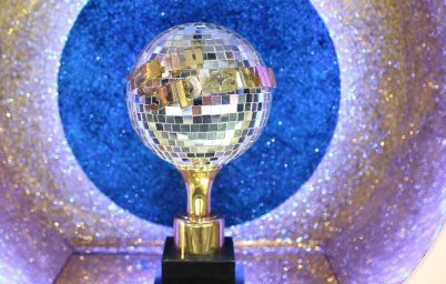 Танці з зірками