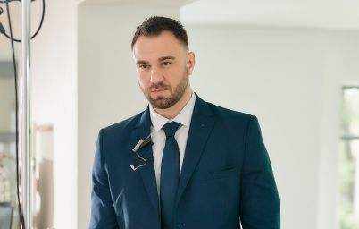 Евгений Олейник