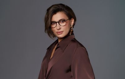 Олена Адамова