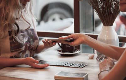 Таро гороскоп на жовтень 2024