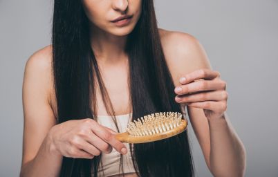 Випадіння волосся після пологів