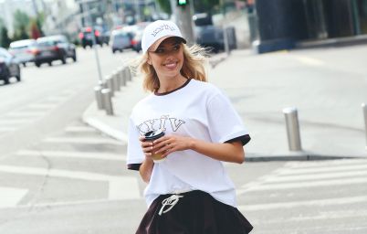 One By One та ТРЦ Gulliver