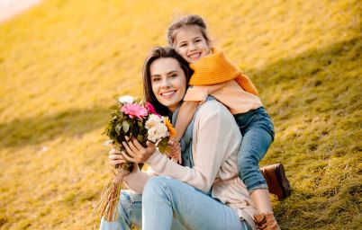 Мама теж людина