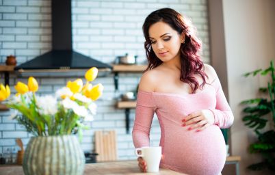 беременная девушка