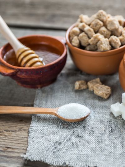 Чем заменить сахар, кроме меда и фруктозы