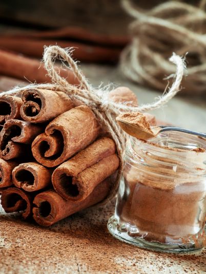 Ученые назвали специю, которая лучше всего сжигает лишний жир