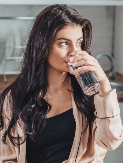 6 серьезных причин, почему тебе очень хочется пить