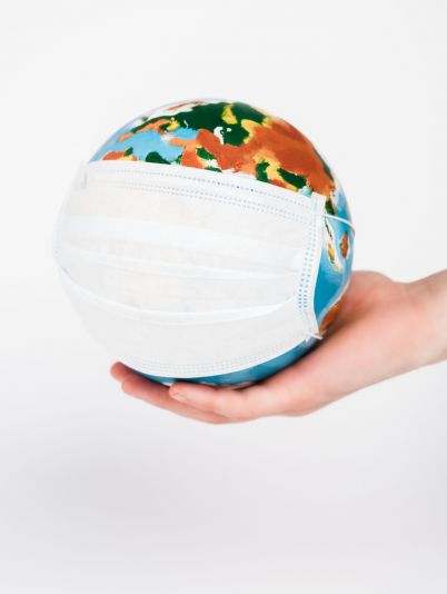 Как правильно носить медицинские маски