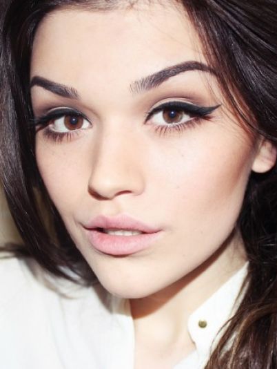 Как правильно красить брови в домашних условиях