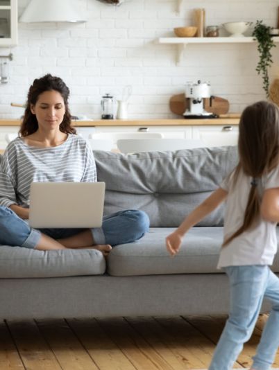 Стоит ли родителям «фильтровать» круг друзей ребенка