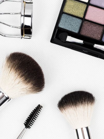 Как посещать салоны красоты во время пандемии коронавируса