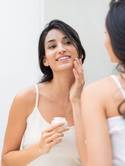 Базовая косметичка на лето