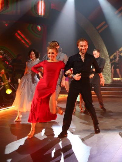 Танці з зірками