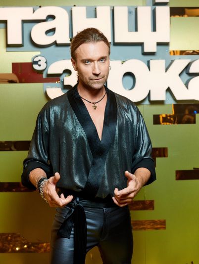 Танці з зірками