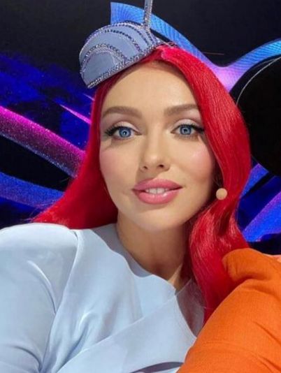 Оля Полякова