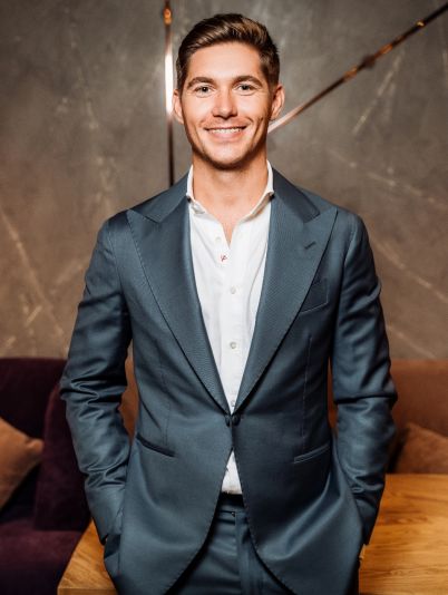 Співають всі