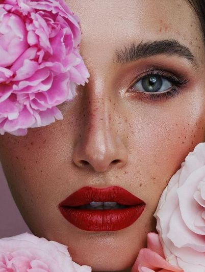 Як відростити свої брови