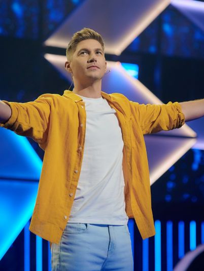 Співають всі